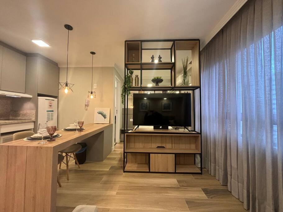 Apartamento Moderno Ap 66 Soho Life Curitiba