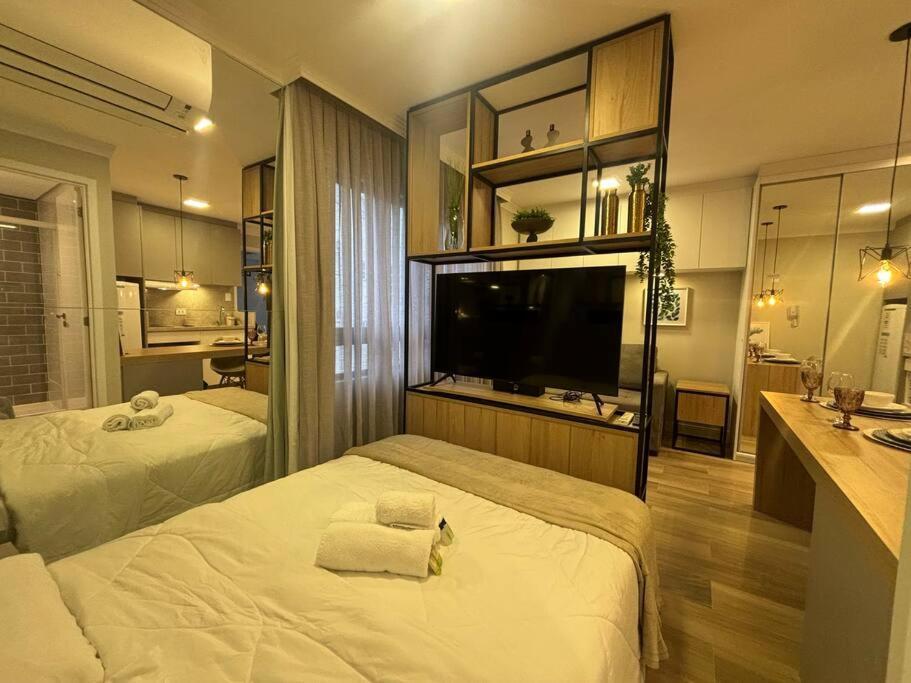 Moderno Ap 66 Soho Life *